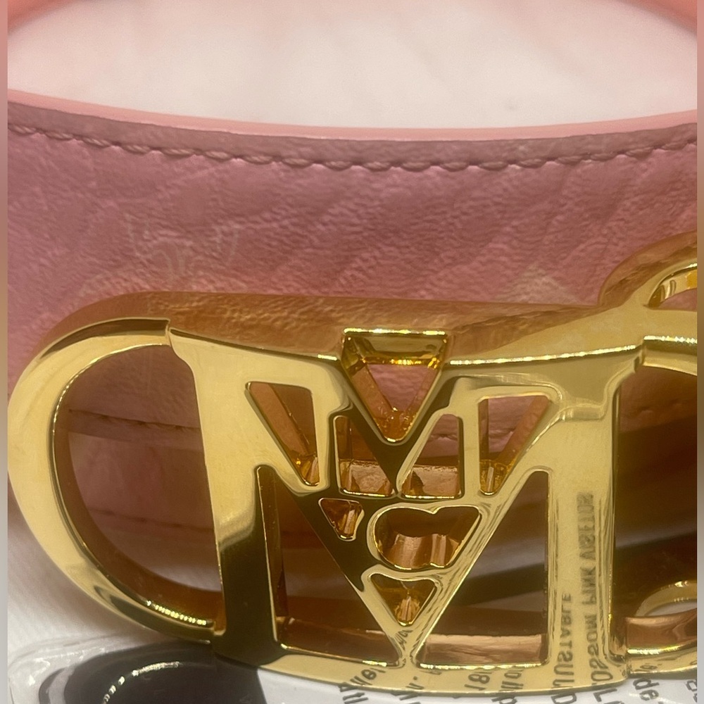 MCM ADJUSTABLE LEATHER BELT NWT COLOR BLOSSOM PINK WITH WHITE LOGO. 🌸 - Picture 7 of 8